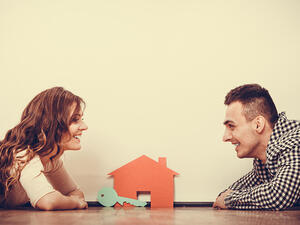 زوجك كان الوحيد القادر على رسم الإبتسامة على وجهك

