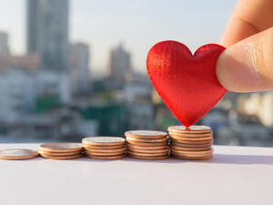 قلة المال قد تقتل الحب بسبب المشاكل المترتبة عليها