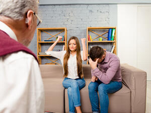 غالباً لا يميل الرجال غير المتزنين نفسياً إلى علاقات طويلة المدى 