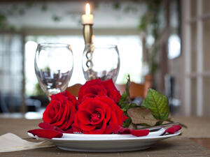 لماذا لا تخطط للعشاء في المنزل