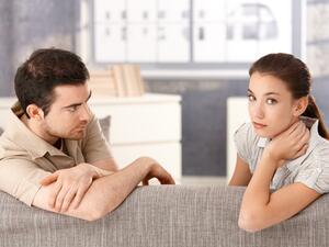 بينت الدراسات أن النساء هن فعلاً عاطفيين إلا أن الرجال هم أكثر حساسية