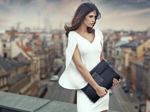 الخصر هو من أجمل الأجزاء في الجسم ويدلّ على أنوثة المرأة ورشاقتها
