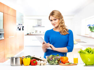 يعدّ التنظيم الطريقة الأفضل لتوفير الوقت في المطبخ