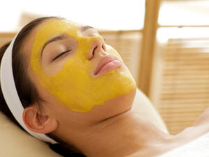 ماسك العدس ينقي البشرة والجسم من المواد الضارة
