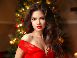 استخدمي كريم أساس من النوع الذي يسهل وضعه في حال كنت مستعجلة
