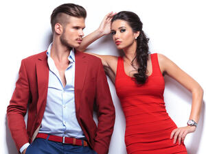 الإعجاب ثم التجاهل، لعبة يمارسها النساء والرجال على حد السواء

