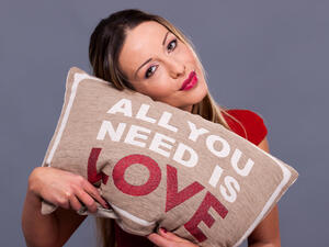 حب نفسك أكثر قليلاً قبل البدء في التفكير في أي شخص آخر
