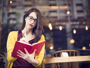 توقعات الأبراج اليوم الأربعاء 23 آذار/مارس 2016
