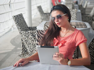 توقعات الأبراج لشهر أيار/ مايو 2016 من نجلاء قباني