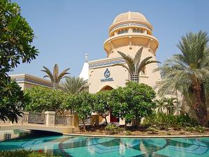 وقعت الشركة في النصف الأول من عام 2018، عقداً لمشروع مشترك مع "نادي النصر الثقافي الرياضي" لإنشاء مول بقيمة 300 مليون درهم.