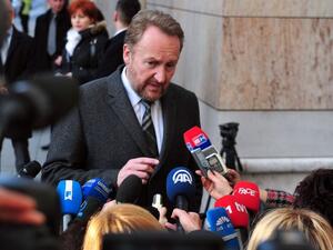 Bosnian Muslim political leader Bakir Izetbegovic speaks to journalists in Sarajevo, on January 17, 2016. (AFP/File) Bosnian Muslim political leader Bakir Izetbegovic speaks to journalists in Sarajevo, on January 17, 2016. (AFP/File)