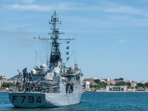 French naval ship the EV Jacoubet leaves Toulon, southeastern France to take part in the search operation for the missing EgyptAir plane. (AFP/File)