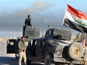 Iraqi forces patrol the outskirts of Ramadi. (AFP/File)