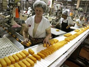 At supermarkets nationwide sugar has all but vanished, prompting media talk of a crisis and pushing the state to rapidly increase imports despite an acute dollar shortage and soaring global prices of the sweetener. (File photo)