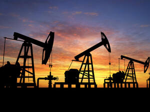 It is great for oil countries to fix goals and targets, and show the world its commitment to stabilize energy price. (Shutterstock)