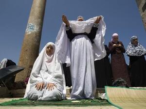 فلسطينيات في الاقصى