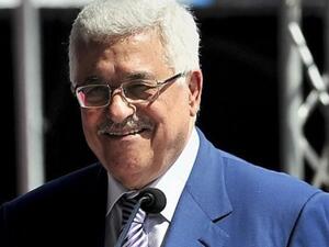 Abbas in historic bid