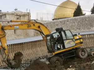 جسر باب المغاربة المؤدي للمسجد الاقصى في القد