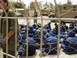 الأسرى أعلنوا عزمهم الشروع في خطوات "نوعية وغير مسبوقة"
