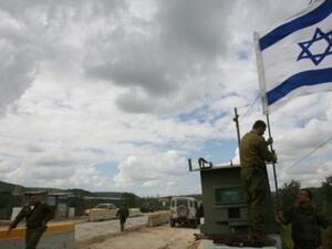 حاجز للجيش الاسرائيلي بالقرب من نابلس في الضفة الغربية
