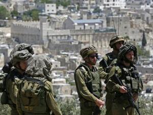 جنود اسرائيليون في الخليل بالضفة الغربية المحتلة 