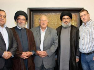 جبريل ربيب النظام السوري يلجا مبكرا الى الساحل 