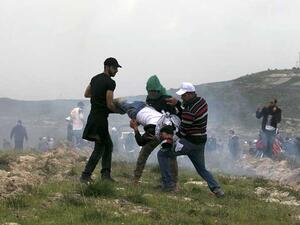 مواجهات خلال إحياء يوم الأرض في قرية مادما جنوب مدينة نابلس