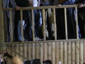 إسرائيل تفرج عن 550 أسيرا فلسطينيا ضمن المرحلة الثانية من صفقة شاليط