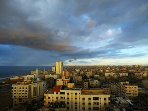 A picture taken on January 3, 2017, shows the skyline of Gaza City during the sunset. (AFP/Mohammed Abed)