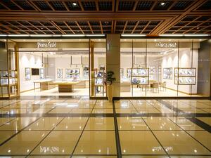 تأتي المتاجر الجديدة في العين مول والمركز التجاري العالمي وياس مول في أبوظبي؛ ومركز صحارى والسوق المركزي في الشارقة وسيتي سنتر عجمان والكوت مول في الكويت وماي سيتي سنتر صور في سلطنة عمان. 