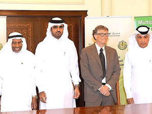 Bill Gates at the signing of Qatar Development Fund's $50m grant agreement to contribute to the capital of The Lives and Livelihoods Fund in April 2016.  (Poandpo.com)