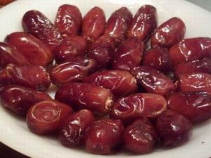 فوائد التمر في رمضان