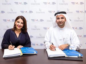 ريم عثمان، الرئيس التنفيذي للمستشفى السعودي الألماني، وعبد الله العبدولي، الرئيس التنفيذي لجزيرة المرجان.