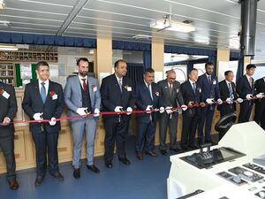 ستكون البحري للنفط مسؤولة عن تشغيل الناقلة الجديدة "رمثان". ومن المقرر أن توسع البحري أسطولها من الناقلات بإضافة "شادن"، ناقلة النفط العملاقة رقم 41، بحلول نهاية شهر أكتوبر 2017. 