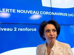 French Social Affairs and Health Minister Marisol Touraine visits the French Health Protection Agency (Institut de veille sanitaire, InVS) on May 12, 2013, in Saint-Maurice, outside Paris, after a man contracted a deadly new SARS-like virus after having come into contact with another man confirmed to have been infected. (Bertrand Langlois/AFP)
