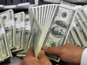 تأتي خطوة البنك المركزي سعياً فيما يبدو لضمان عدم تكرار الفقاعة العقارية التي شهدتها البلاد من قبل