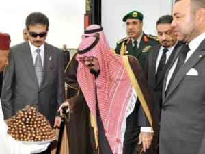 العاهل السعودي لدى وصولة إلى المغرب/ارشيف 