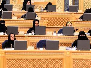 For the first time, the visiting delegation included two female Shura members, Nihad Al-Jishi and Thuraya al-Arrayed, who will be working with the British parliament’s Representatives and Lords. (AL Arabiya)