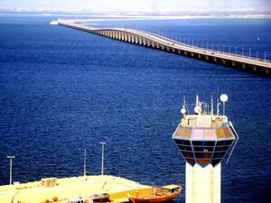 Saudi's King Fahd Causeway is a series of bridges and causeways connecting Saudi Arabia and Bahrain. (Wikipedia)
