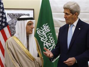 US Secretary of State John Kerry meets with Saudi Foreign Minister Adel al-Jubeir in London on January 14, 2016. (AFP/File) 

