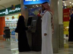 Saudi Arabia retail sector currently employs 1.5 million workers, of whom only 300,000 are Saudis. (AFP)
