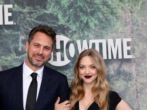 Thomas Sadoski, Amanda Seyfried  (Shutterstock)