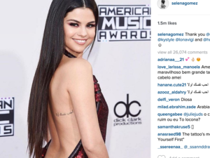 Selena Gomez showed off her Arabic tattoo at the American Music Awards on Monday. (Instagram)