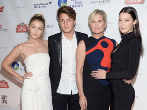 Anwar's sisters are one of the top models in the industry. (Instagram)