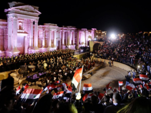 Mariinsky orchestra played at the ancient city of Palmyra this week for the first time since ISIS were defeated. (Twitter)