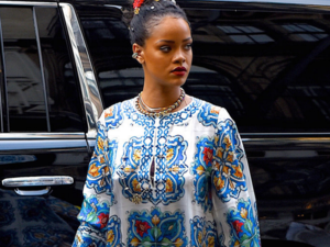 Rihanna was Morocco-inspired in New York. (Pinterest/ROBERT KAMAU/GC IMAGES)