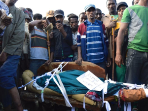 The body of a protester killed in December by Ethiopian security forces. (photo: AFP)