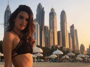 Alessandra Ambrosio is in Dubai and she's having a fantastic time. (Instagram)
