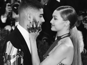 Gigi will do all she can not to make her bf Zayn blush at the awards ceremony. (Instagram)