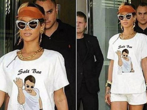 Rihanna couldn't resist wearing her own Salt Bae t-shirt. (Instagram)